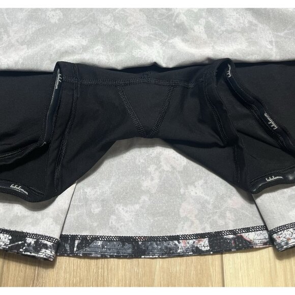 Lululemon Pace Rival Black Bloom Spring Floral Skirt - Size 10 - Picture 7 of 16